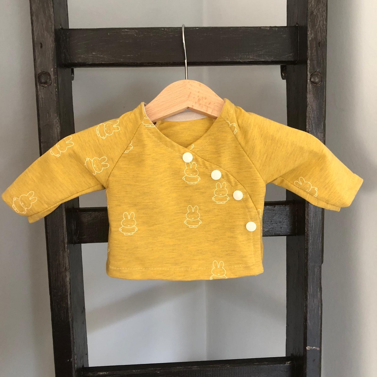 Mooie jurk hoorbaar gehandicapt Shirt; geel gemêleerd met nijntjes, maat 44. ⋆ BasisBabyBox